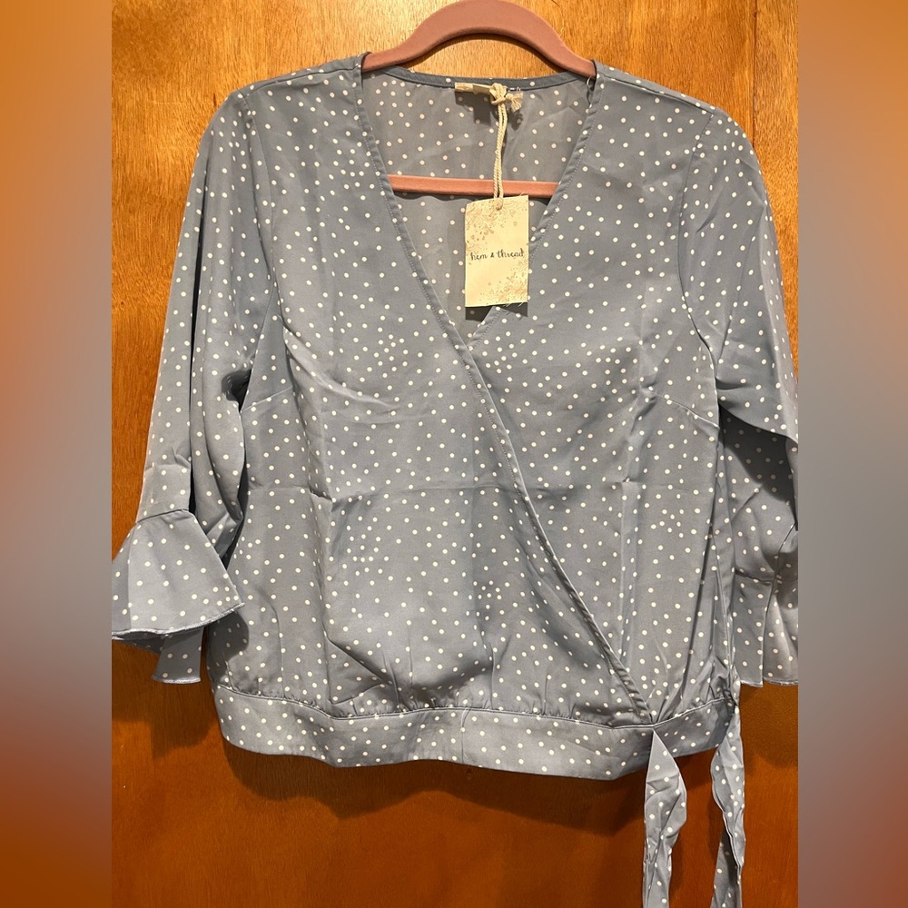 NWT Hem & Thread Blue & White Polka Dot Blouse with 3/4 Sleeves